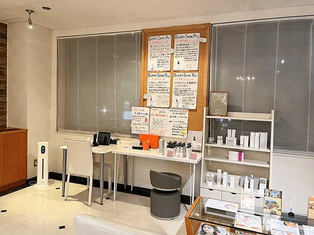 サロン店内2